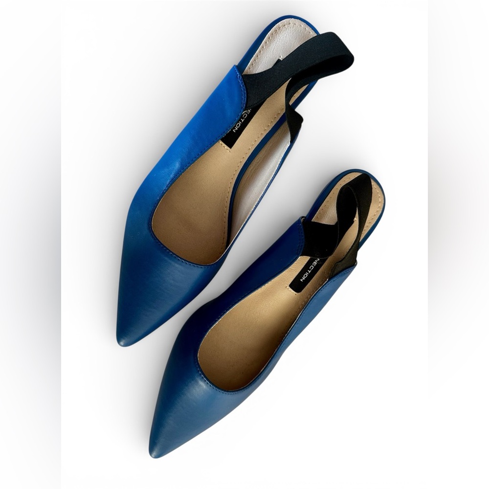 French Connection - Women's 6.5 Atmosphere Kitten Heels - Blue with Black